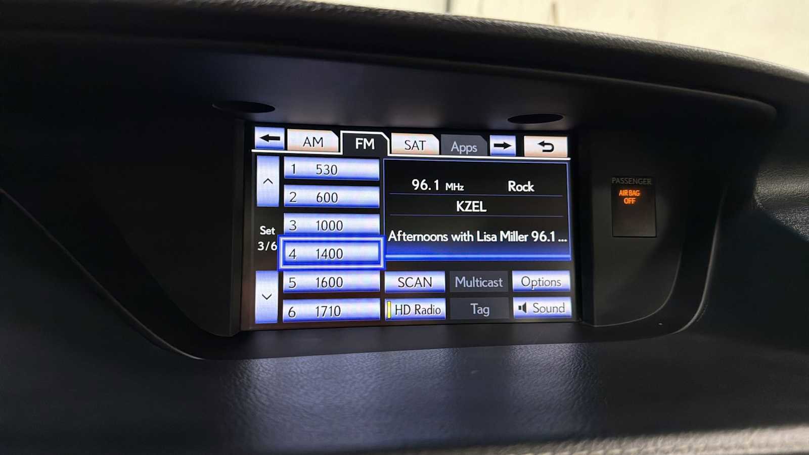 Used 2014 Lexus ES 350 w/ Luxury Package FWD image 18