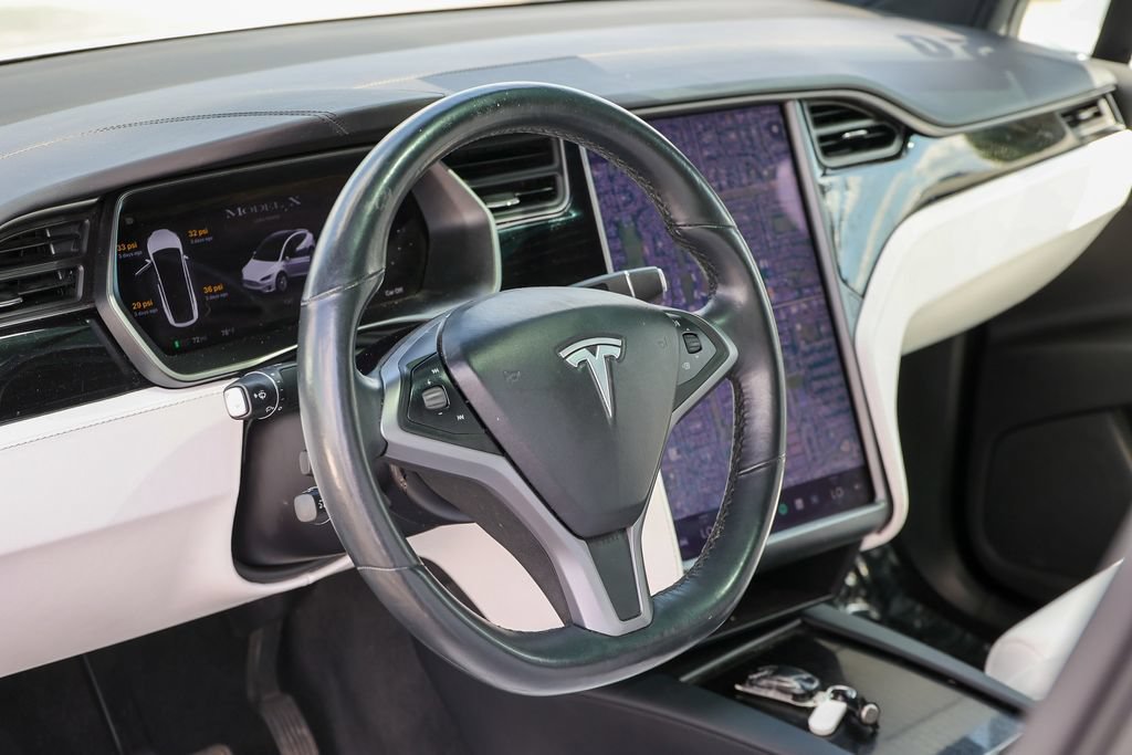 Used 2020 Tesla Model X Long Range AWD/4WD image 33