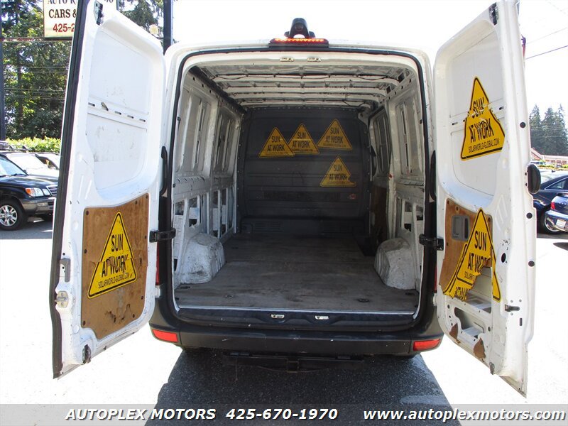 Used 2016 Mercedes-Benz Sprinter 2500 image 10