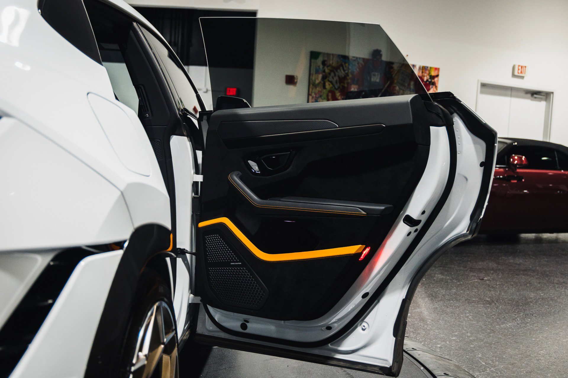 Used 2023 Lamborghini Urus Performante image 34