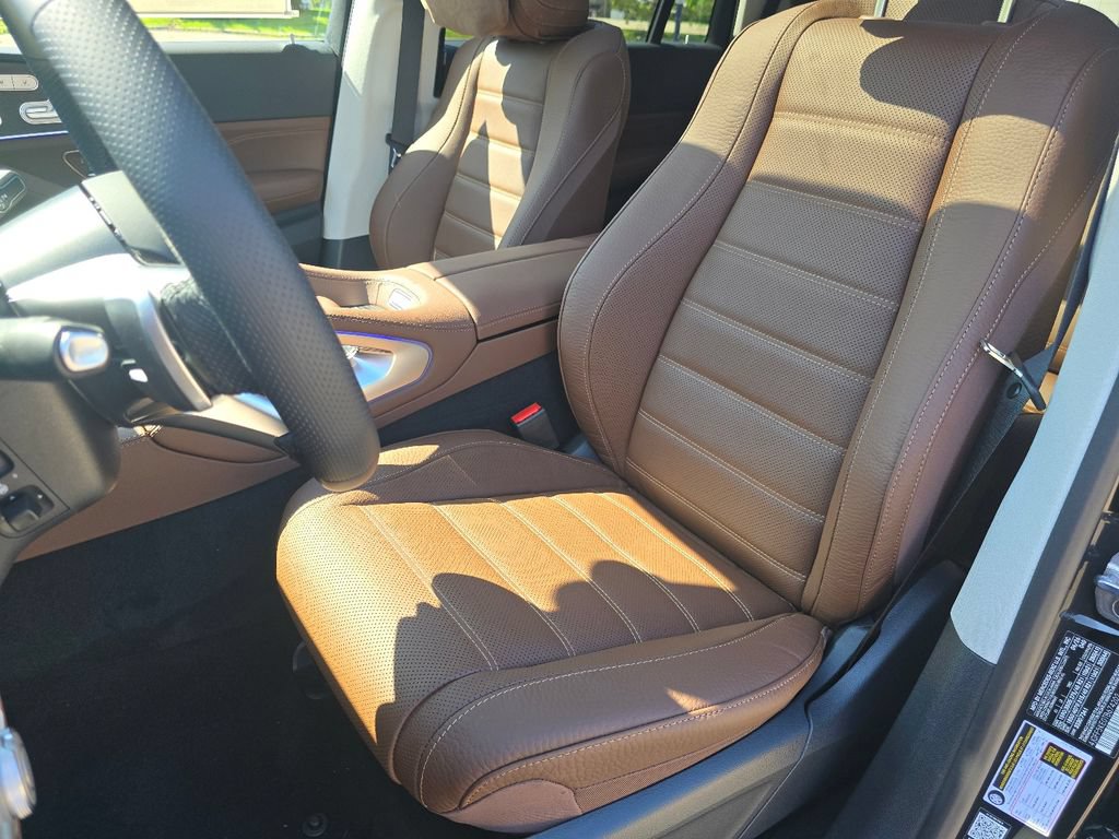 New 2026 Mercedes-Benz GLS 450 4MATIC image 24