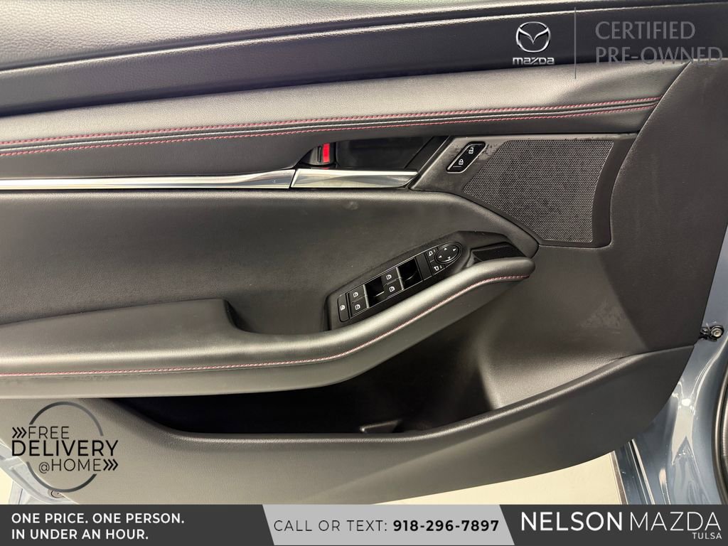 Certified 2025 MAZDA MAZDA3 Carbon AWD/4WD image 22