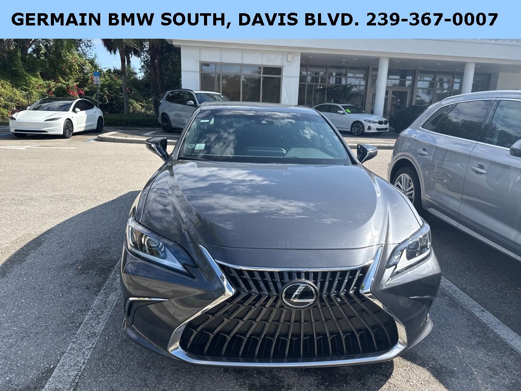 Used 2022 Lexus ES 350 w/ Premium Package image 9