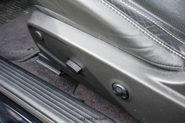 Used 2016 Dodge Challenger SRT Hellcat image 30