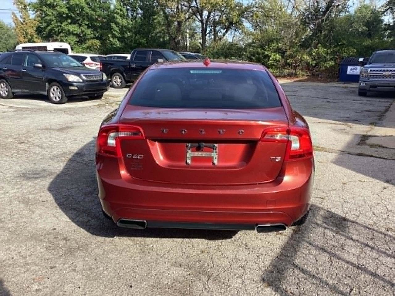 Used 2014 Volvo S60 T5 FWD image 8