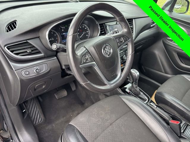 Used 2021 Buick Encore Preferred AWD/4WD image 8