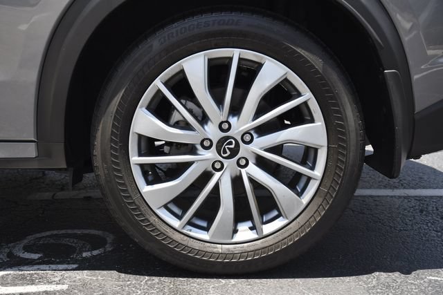 Certified 2025 INFINITI QX50 Luxe AWD/4WD image 33
