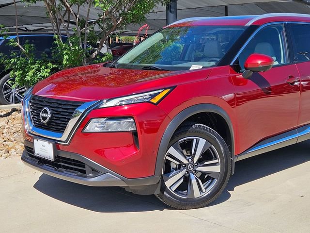 Used 2023 Nissan Rogue SL w/ SL Premium Package image 6