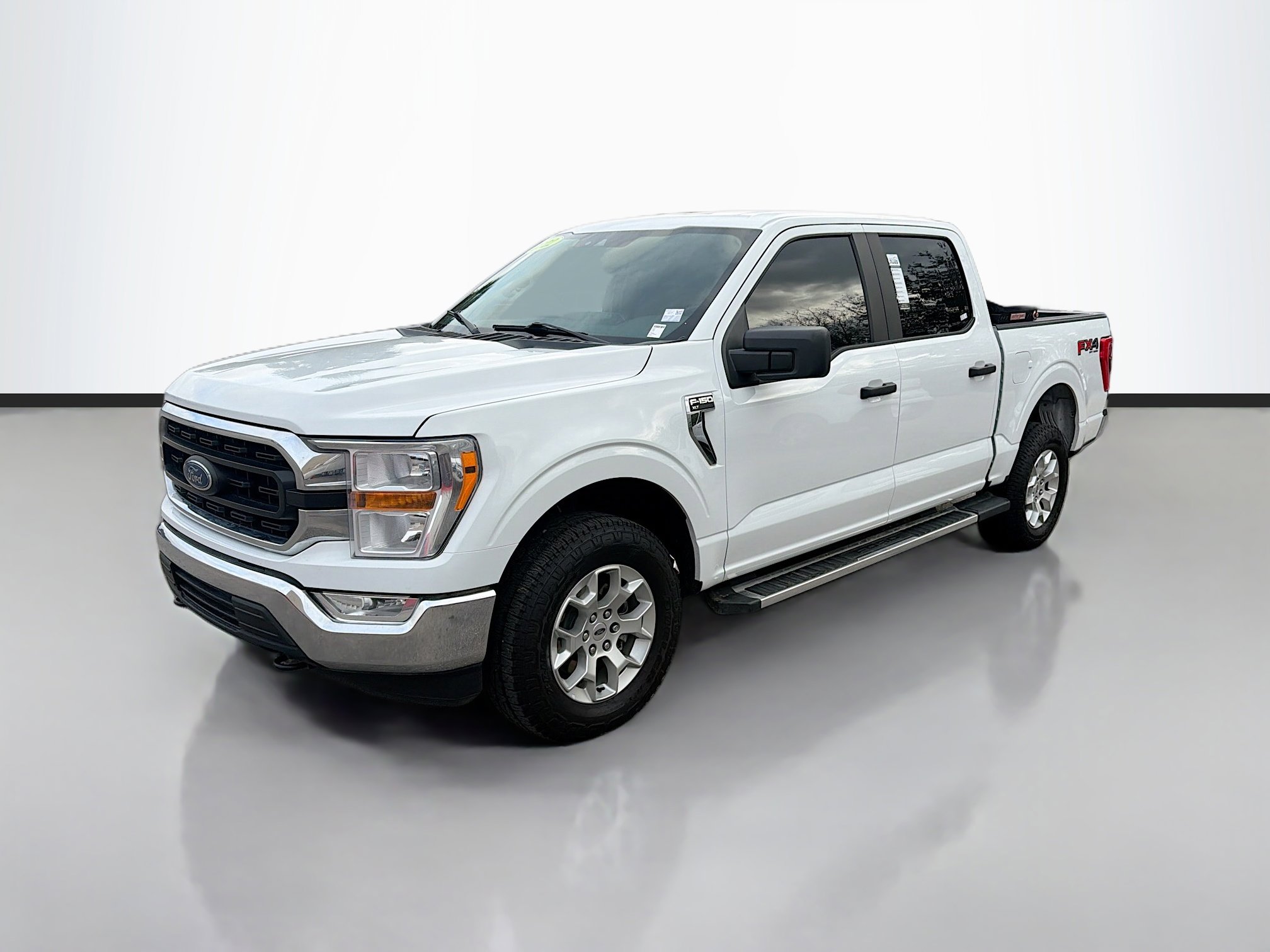Used 2022 Ford F150 XLT w/ Trailer Tow Package image 7