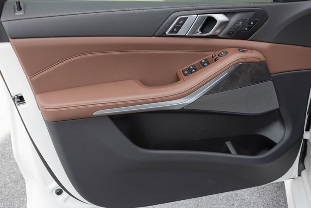 Used 2025 BMW X5 M60i image 14