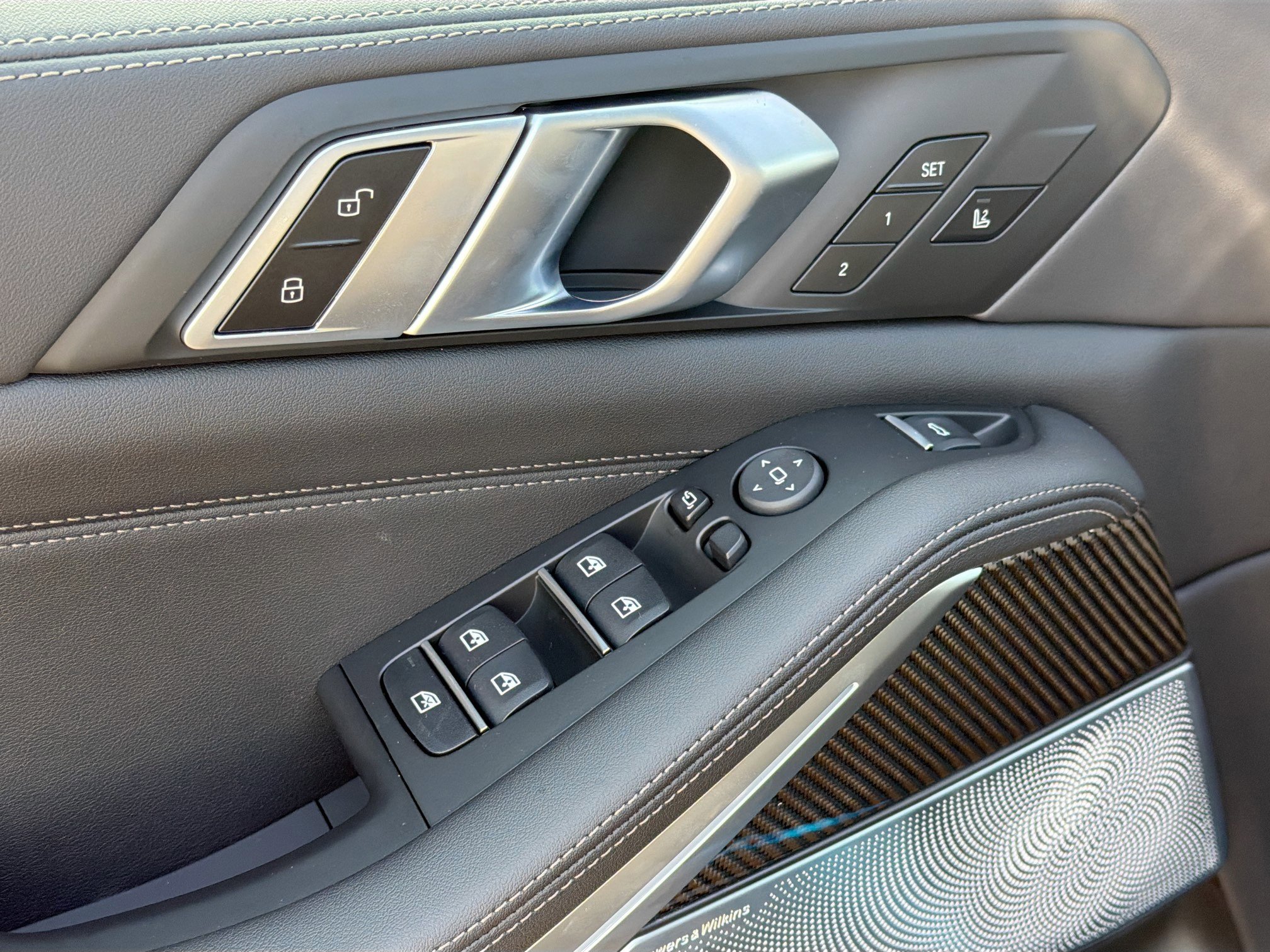 New 2026 BMW X5 M60i image 23