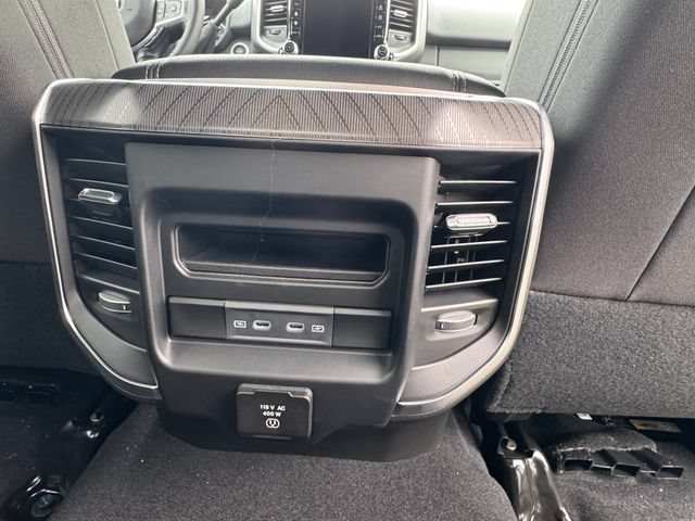 New 2026 RAM 2500 Big Horn AWD/4WD image 24