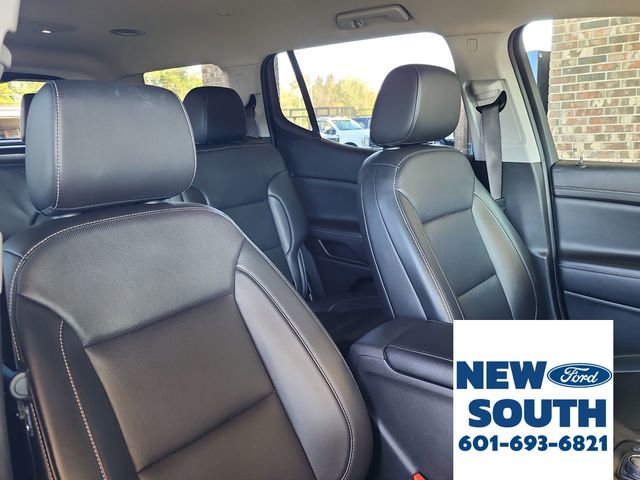 Used 2023 GMC Acadia SLT image 15