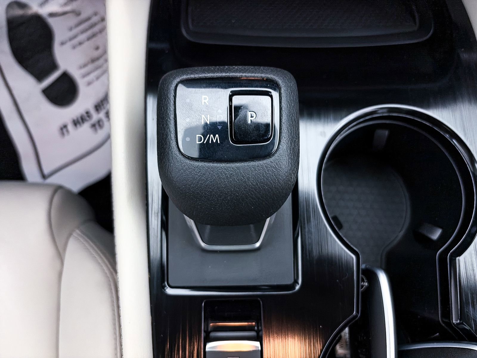 Used 2023 Nissan Rogue SL w/ SL Premium Package image 29