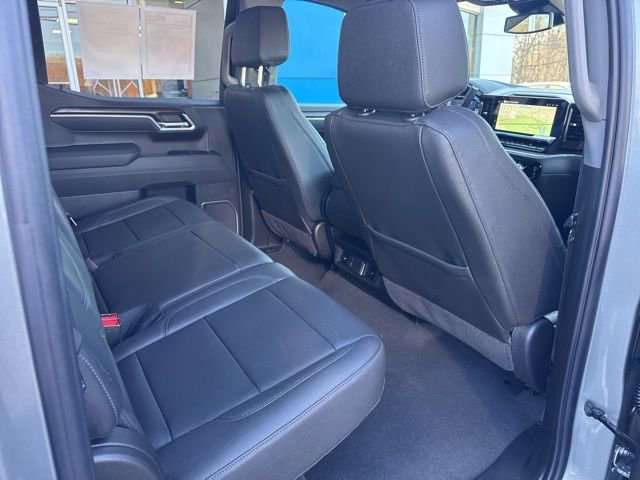 Used 2026 GMC Sierra 1500 SLT image 23