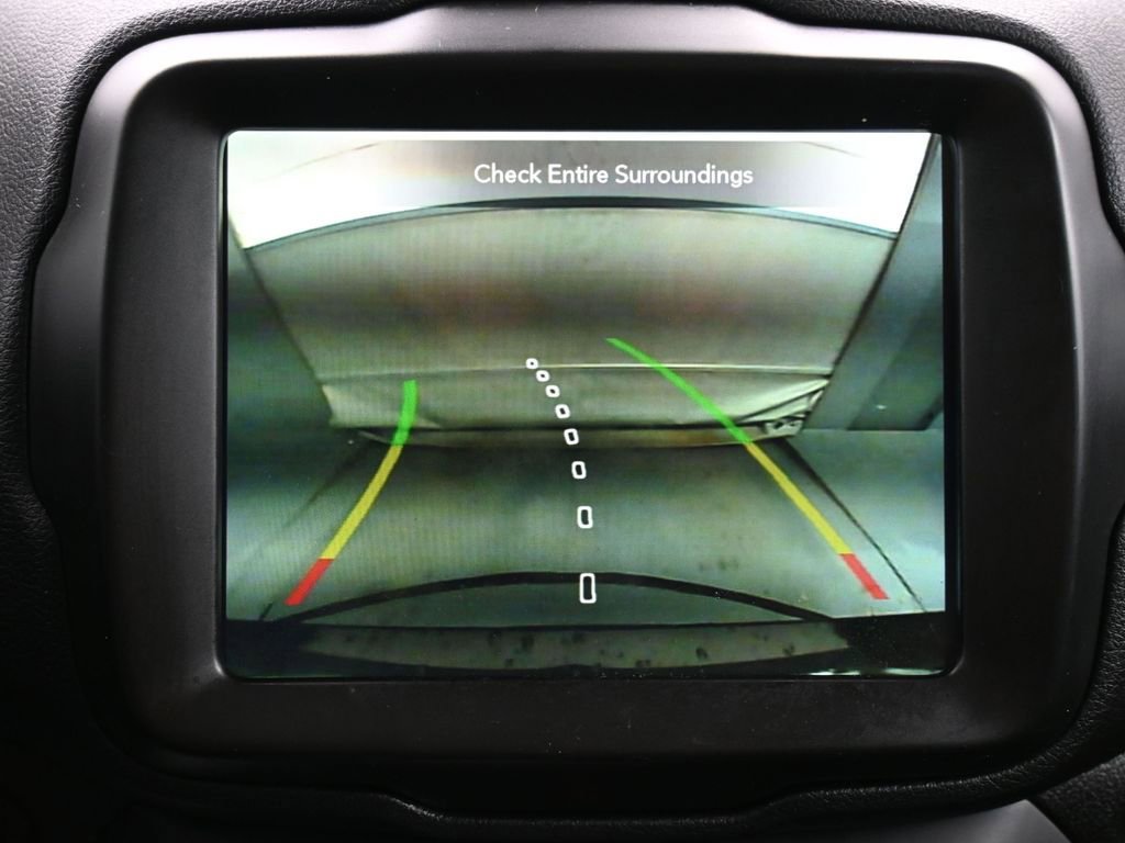Certified 2023 Jeep Renegade Limited w/ Sun/Sound Group image 28