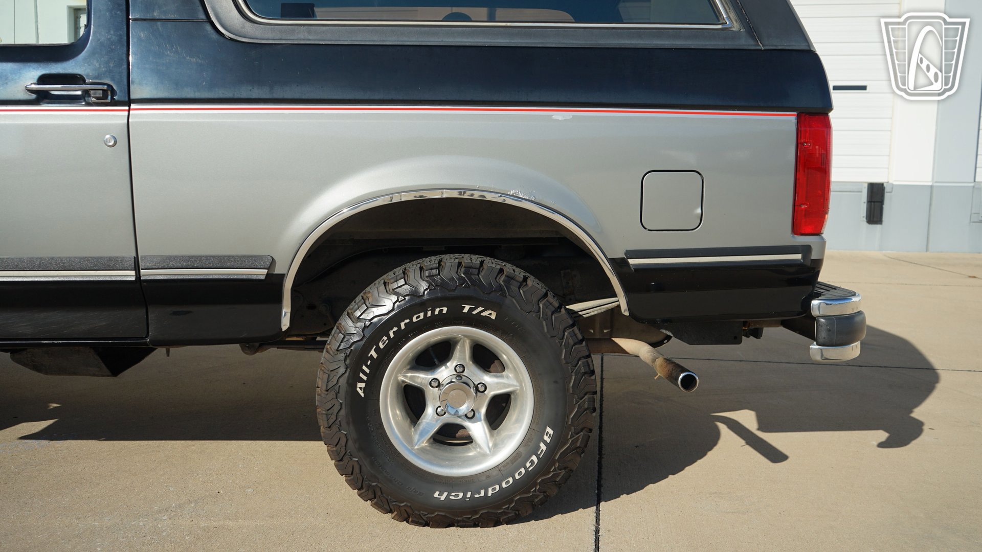 Used 1990 Ford Bronco AWD/4WD image 38