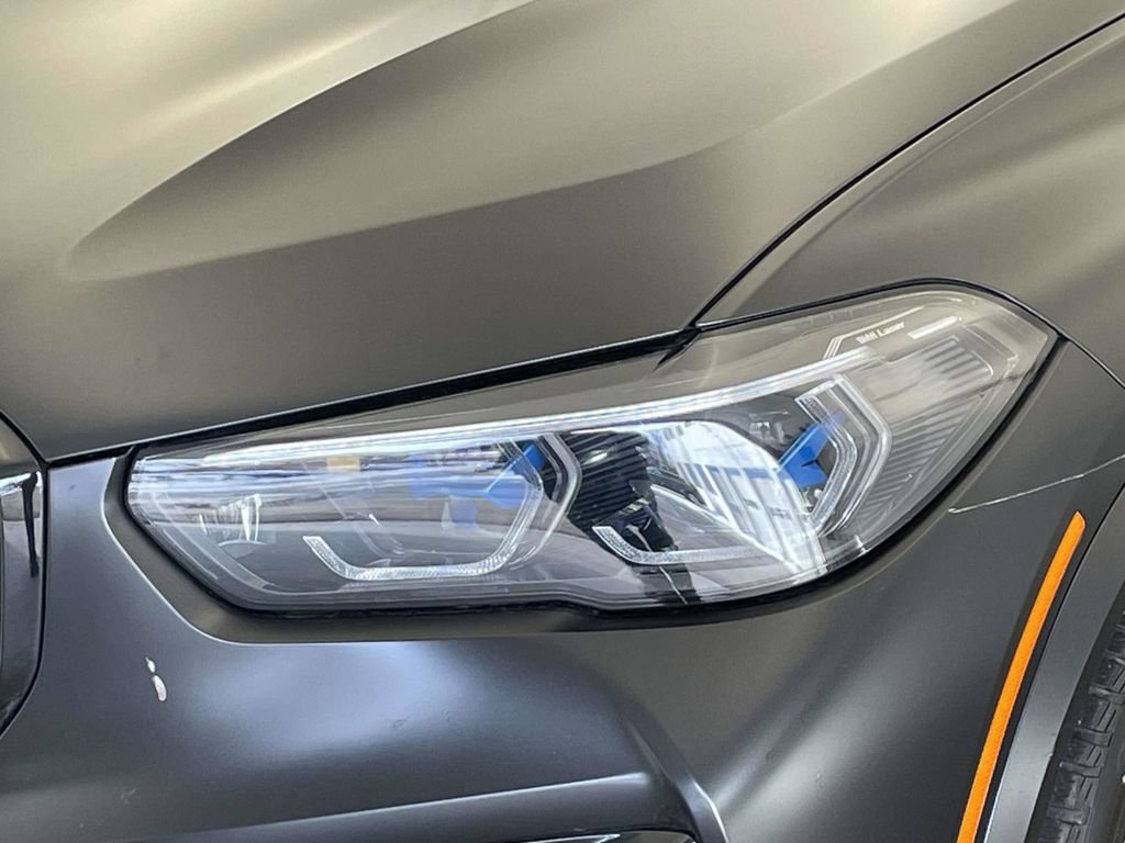 Used 2023 BMW X5 M w/ Competition Package AWD/4WD image 9