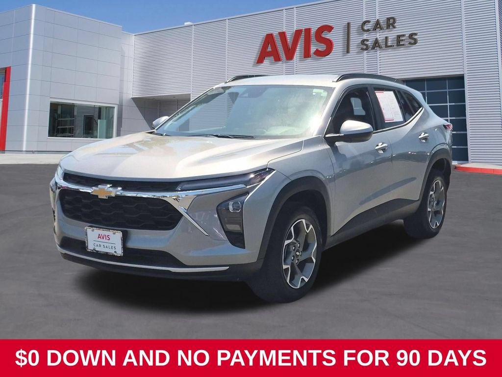 Used 2025 Chevrolet Trax LT w/ LT Convenience Package FWD image 1