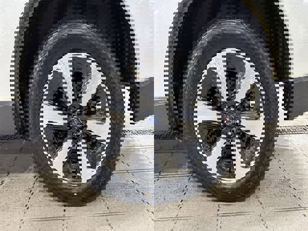 Used 2017 Subaru Forester 2.5i Premium image 10