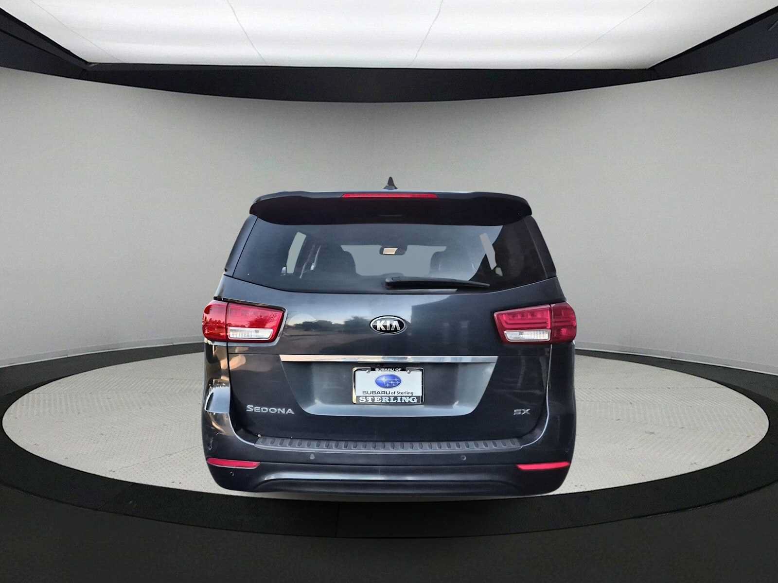 Used 2016 Kia Sedona SX FWD image 7