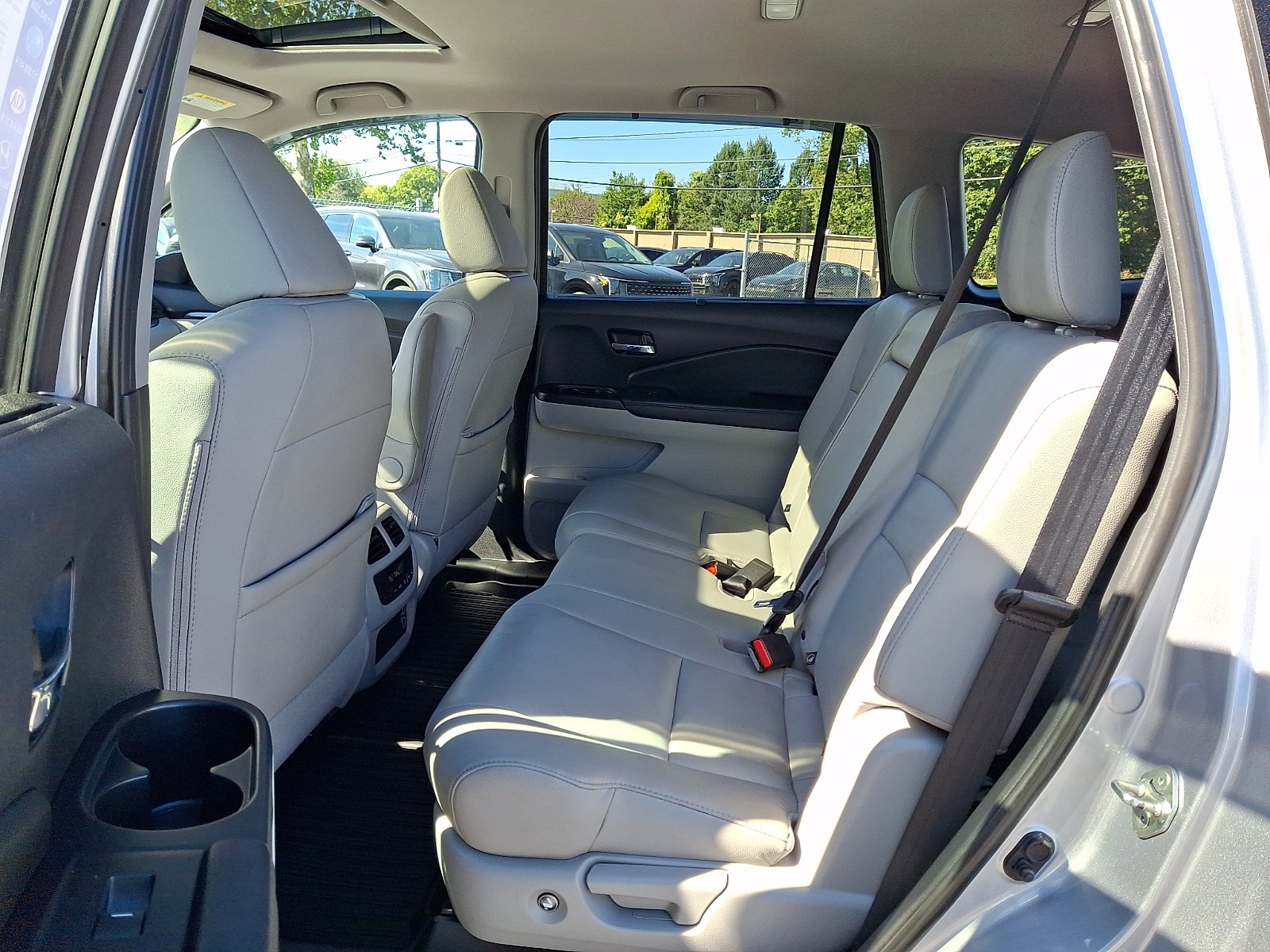 Used 2019 Honda Pilot EX-L image 11