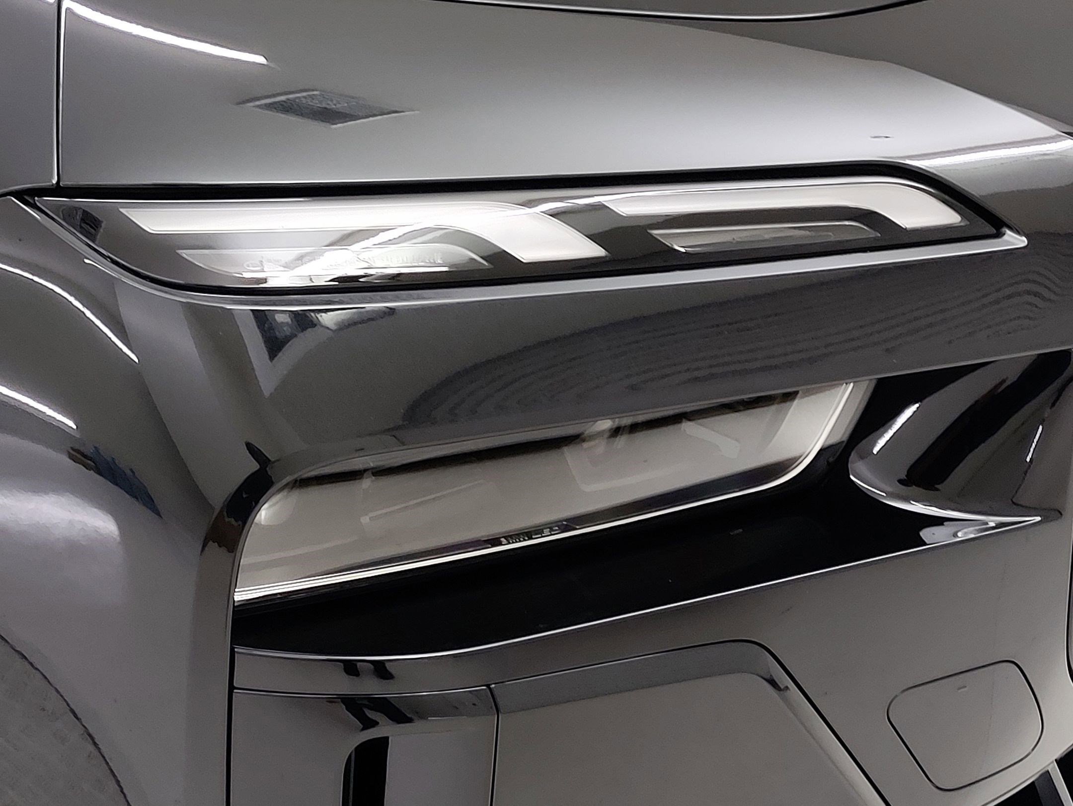 New 2025 BMW 760i xDrive image 3