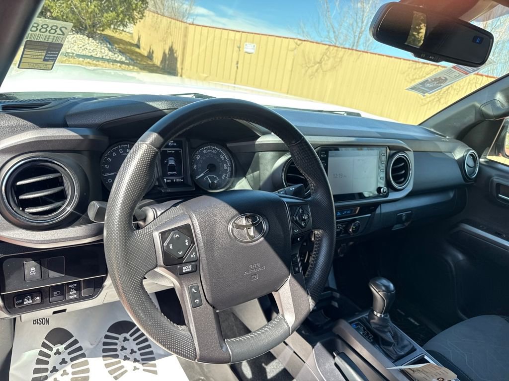 Used 2022 Toyota Tacoma TRD Off-Road w/ Technology Package AWD/4WD image 12