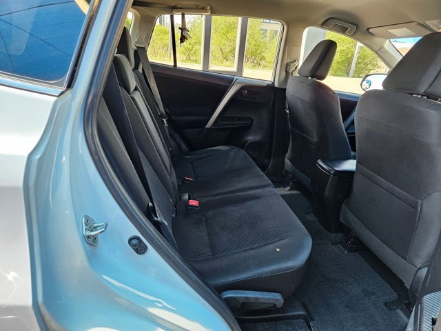 Used 2014 Toyota RAV4 LE image 17