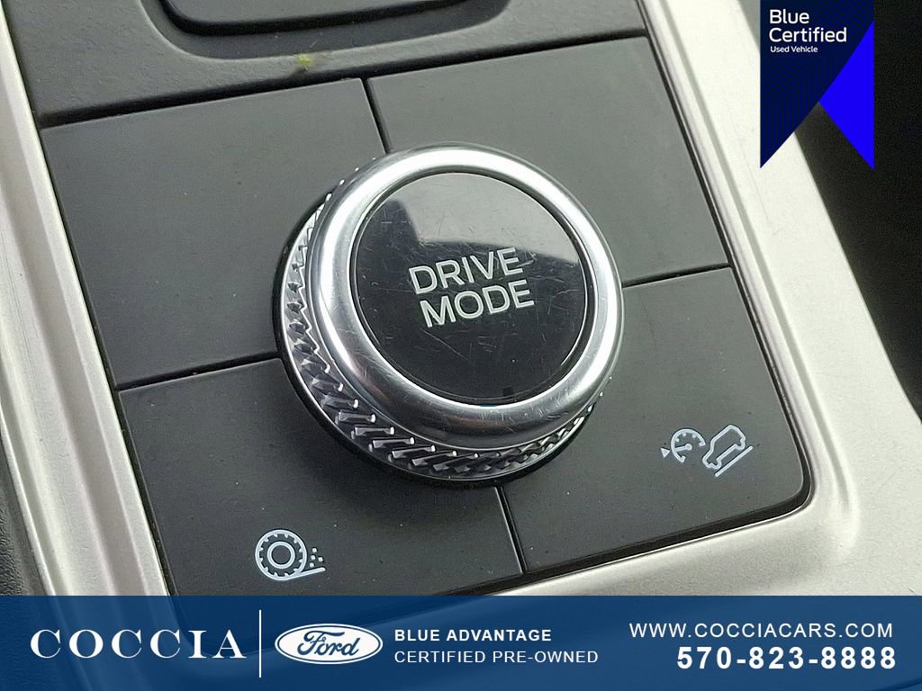 Certified 2022 Ford Explorer XLT image 26