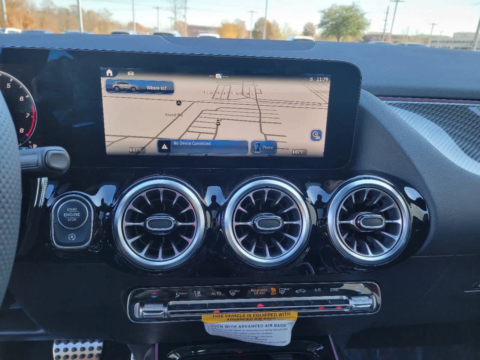 New 2025 Mercedes-Benz GLA 35 AMG 4MATIC image 3