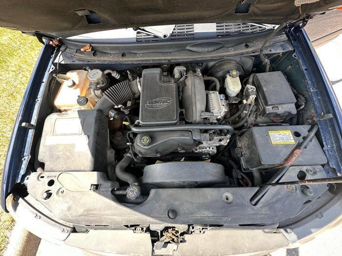 Used 2002 Chevrolet TrailBlazer LTZ AWD/4WD image 45