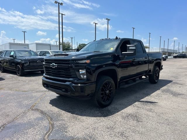 Used 2025 Chevrolet Silverado 2500 Custom w/ Custom Value Package AWD/4WD image 7