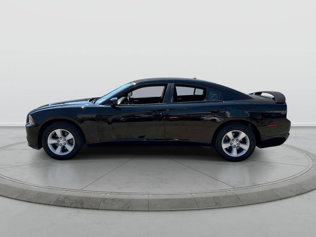 Used 2012 Dodge Charger SE w/ Connectivity Group RWD image 4