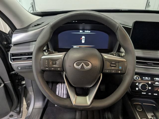 Used 2023 INFINITI QX60 Luxe w/ Cargo Package AWD/4WD image 19