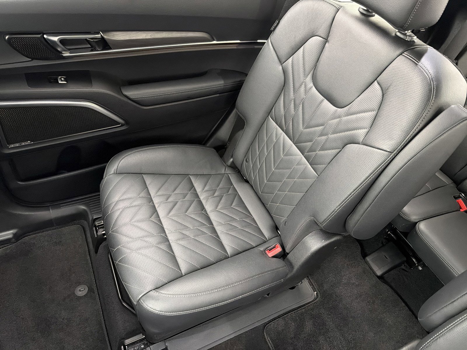 Used 2024 Kia Telluride SX X-Pro image 12