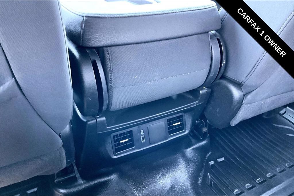 Used 2025 GMC Sierra 2500 Pro w/ Convenience Package AWD/4WD image 12