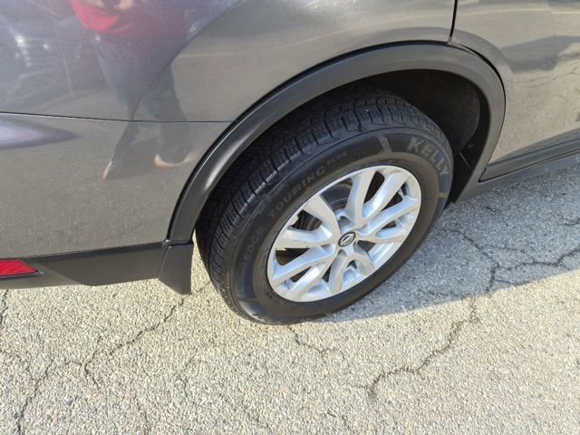 Used 2020 Nissan Rogue SV AWD/4WD image 11