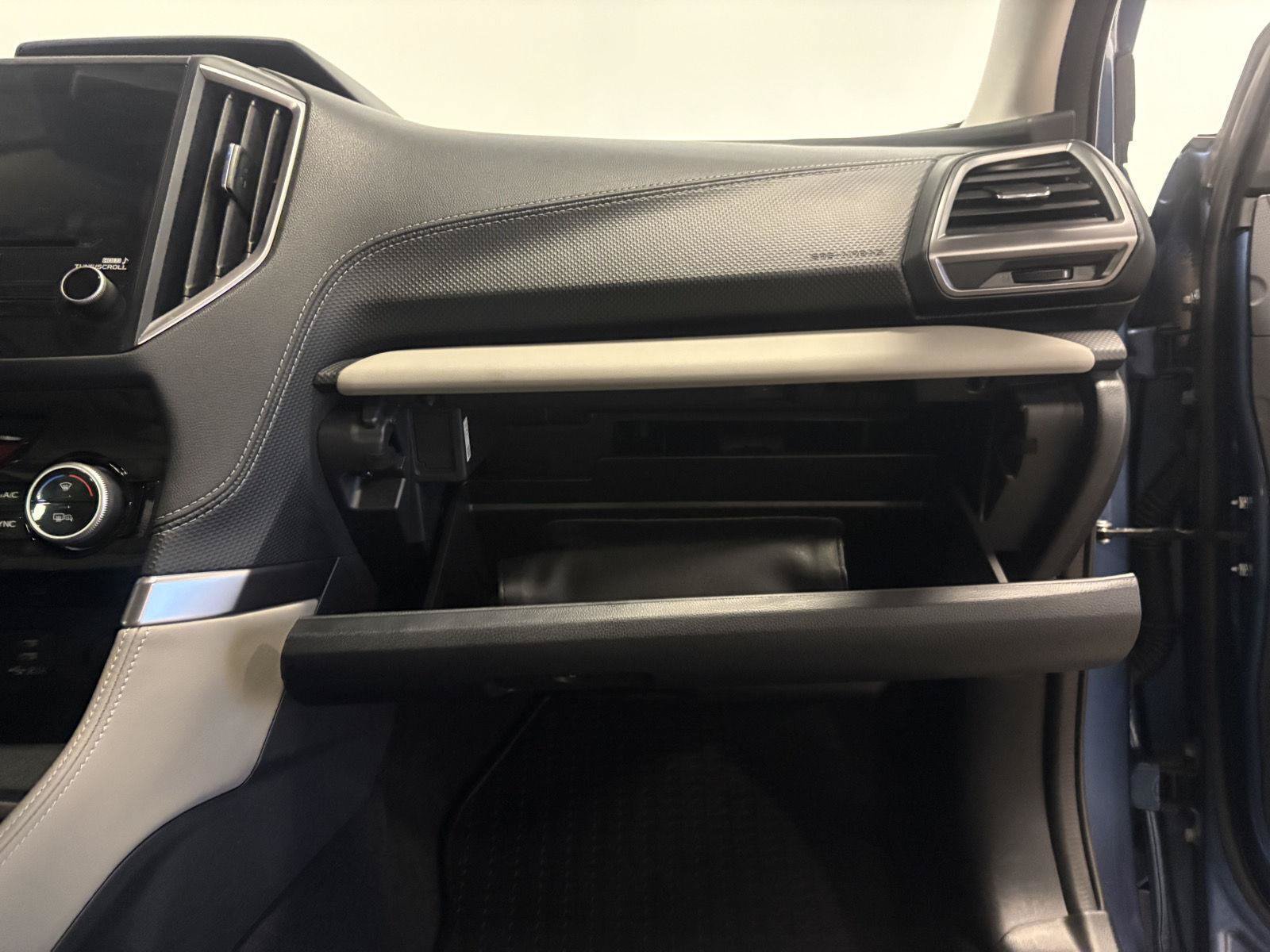 Used 2023 Subaru Forester Limited AWD/4WD image 51