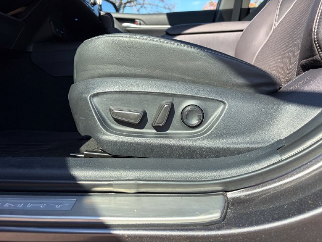 Used 2023 Toyota Camry XSE w/ Cold Weather Package FWD image 19
