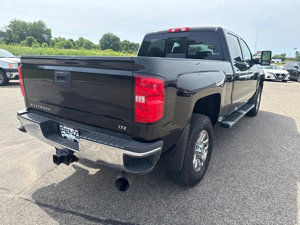 Used 2018 Chevrolet Silverado 3500 LTZ w/ Duramax Plus Package AWD/4WD image 7