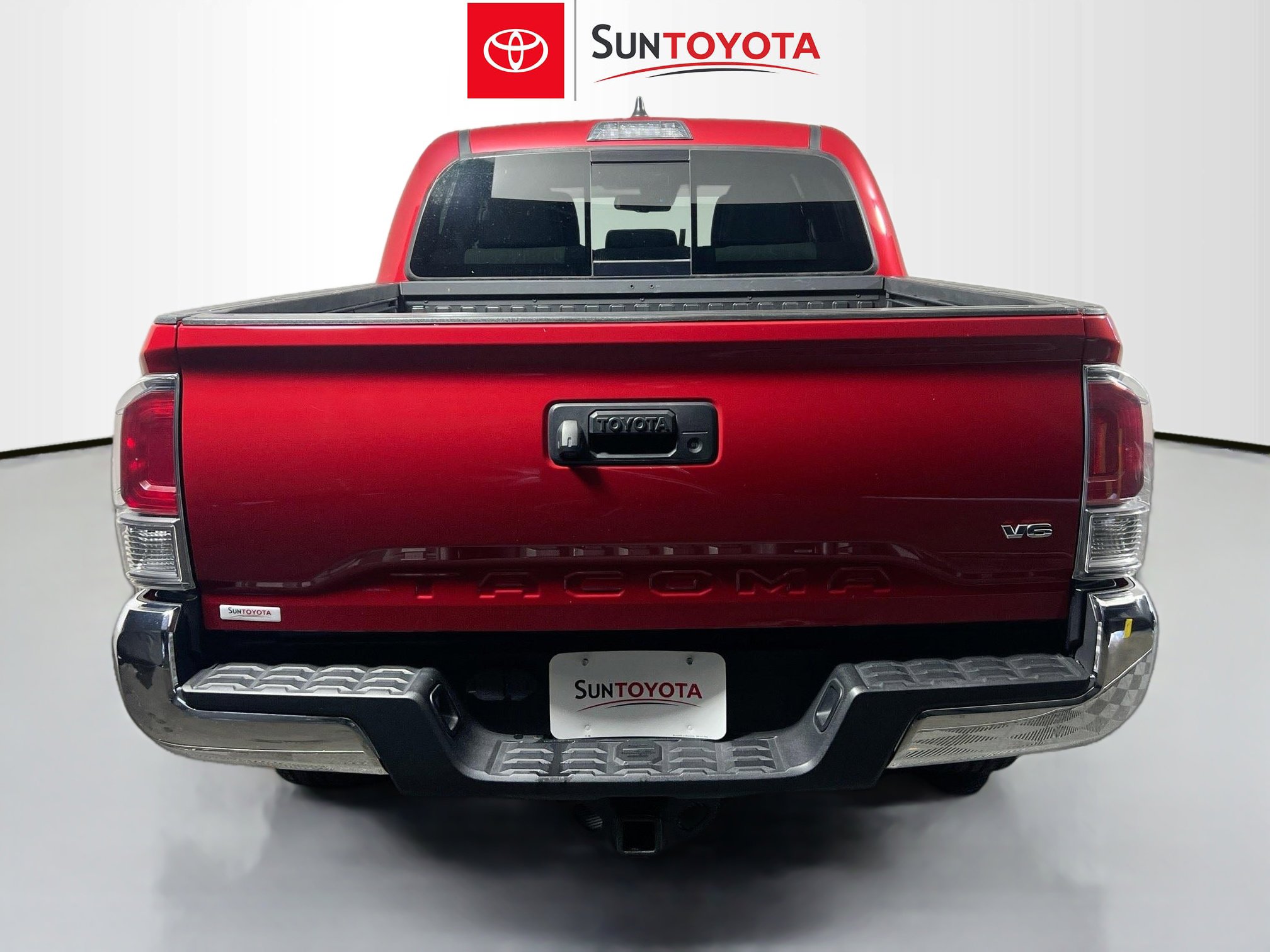 Used 2022 Toyota Tacoma TRD Off-Road image 5