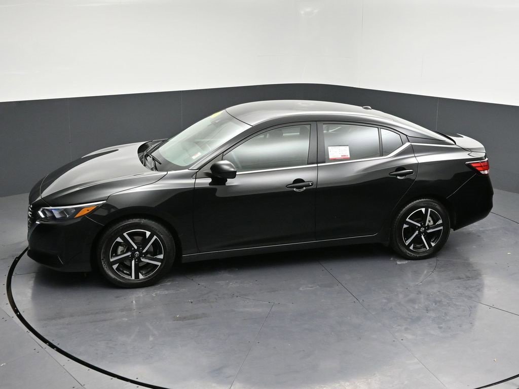 Used 2024 Nissan Sentra SV image 24