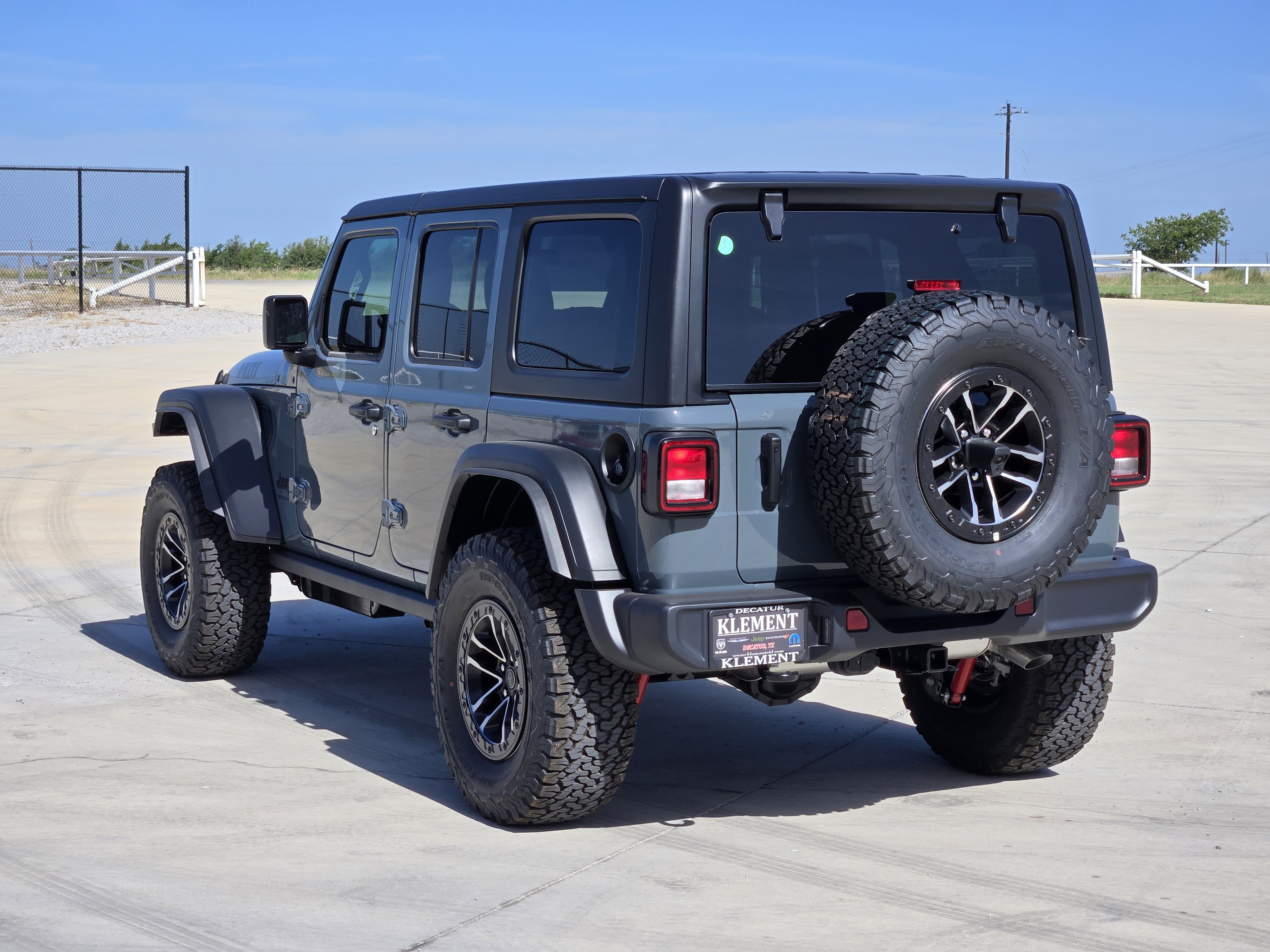 New 2026 Jeep Wrangler Unlimited Sport AWD/4WD image 4