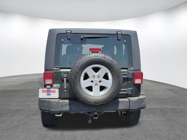 Used 2011 Jeep Wrangler Sport w/ Black Appearance Group AWD/4WD image 5