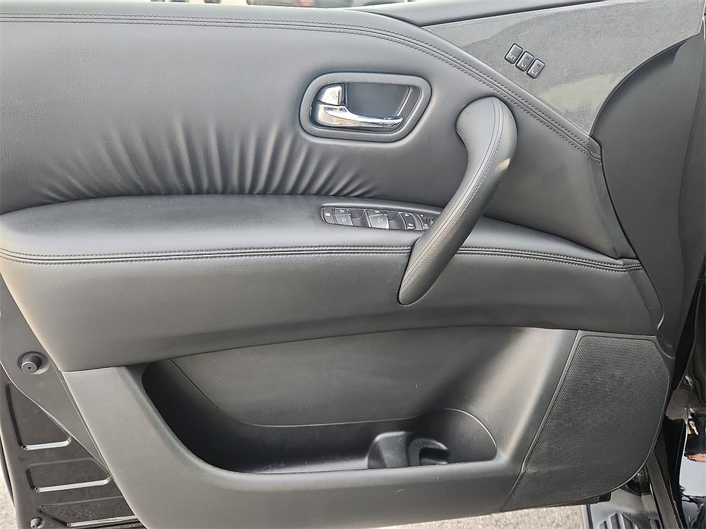 Used 2022 Nissan Armada SL w/ Midnight Edition Package image 12