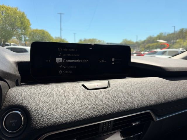 Used 2024 MAZDA CX-90 Plug-In Hybrid w/ Preferred AWD/4WD image 18