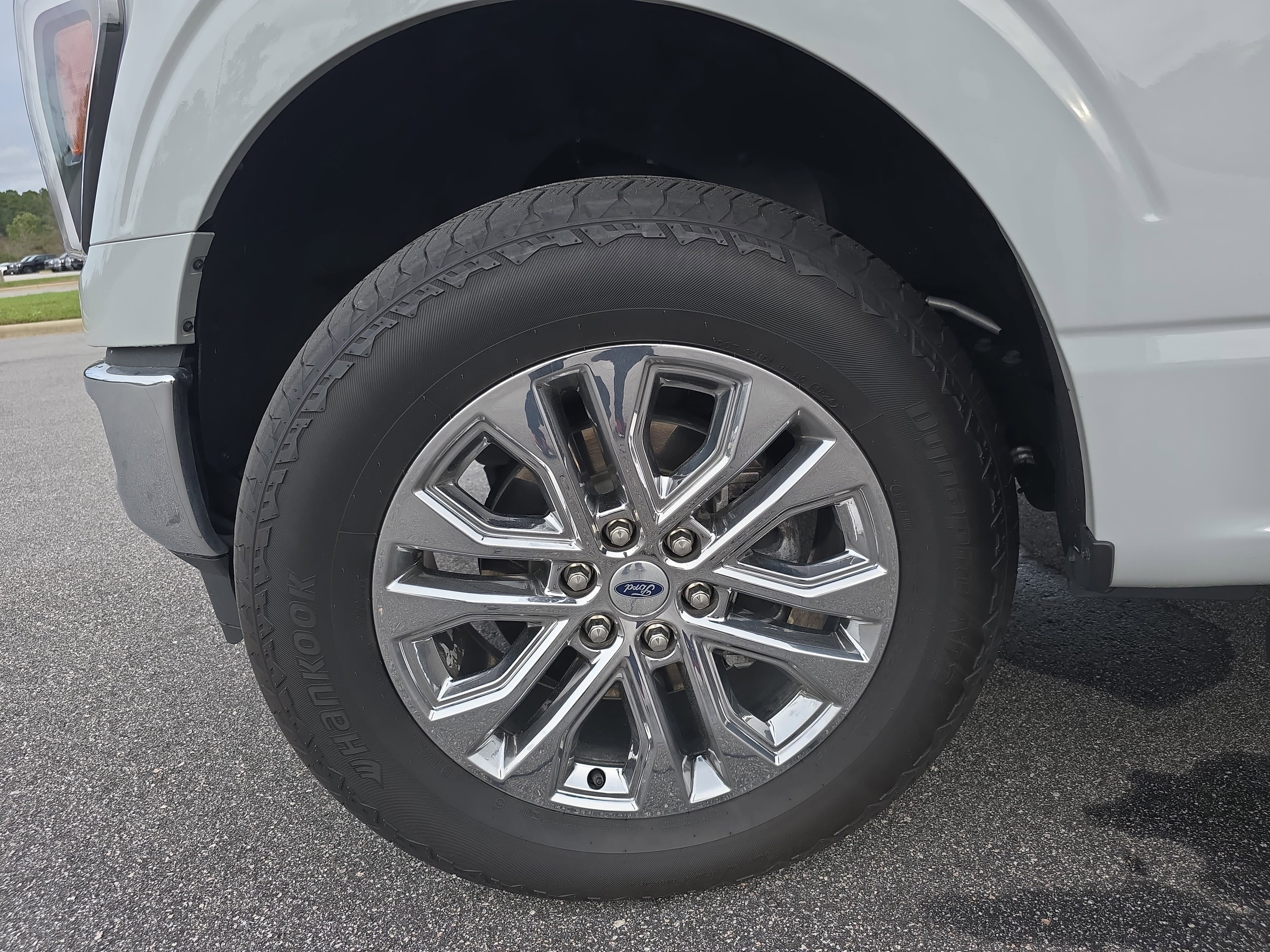 Used 2024 Ford F150 Lariat w/ Bed Utility Package image 33