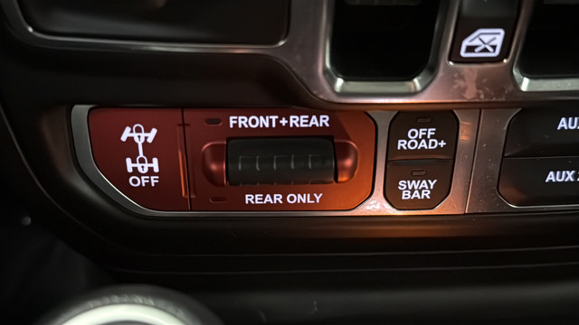 Used 2021 Jeep Wrangler Unlimited Rubicon AWD/4WD image 31