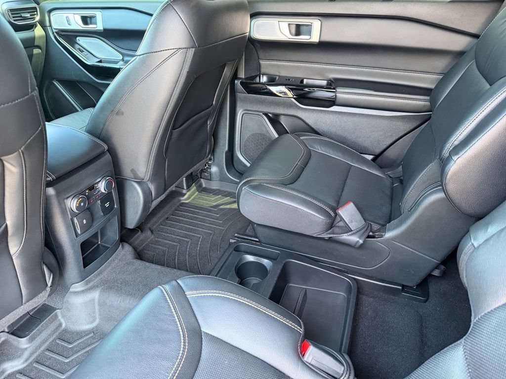 Used 2021 Ford Explorer ST w/ Equipment Group 401A AWD/4WD image 17